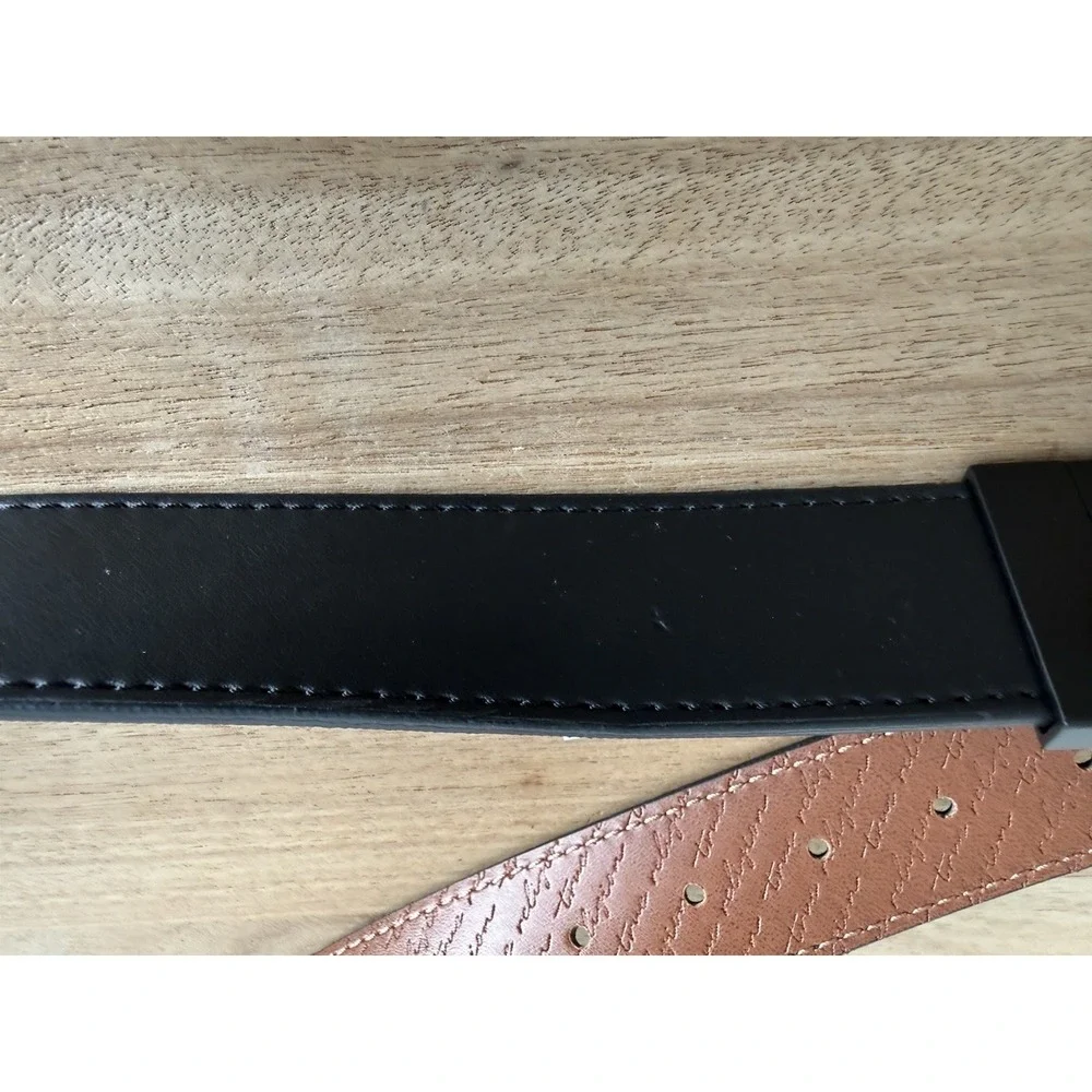 True Religion Reversible Belt Size 34 Black Tan Matte Horseshoe Buckle NWT